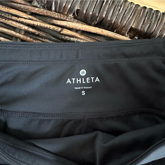 Athleta asym Mesh Sonar Tight size small - Picture 12 of 13
